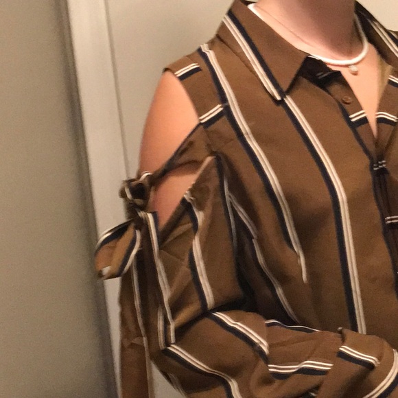 brown button down shirt - Picture 4 of 4